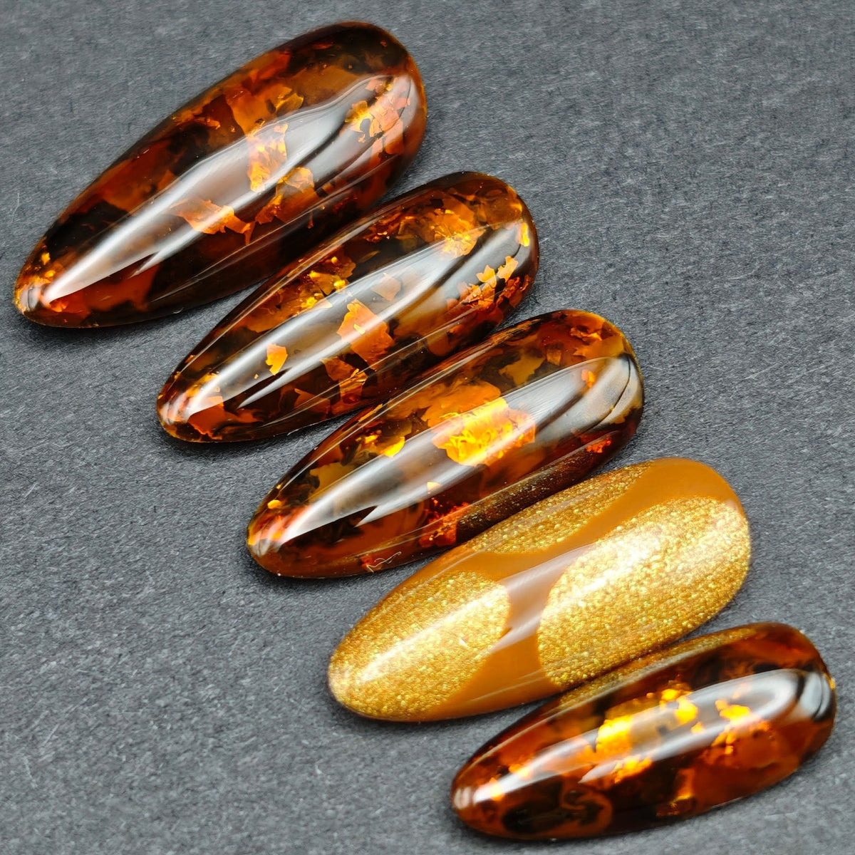 Chelys
