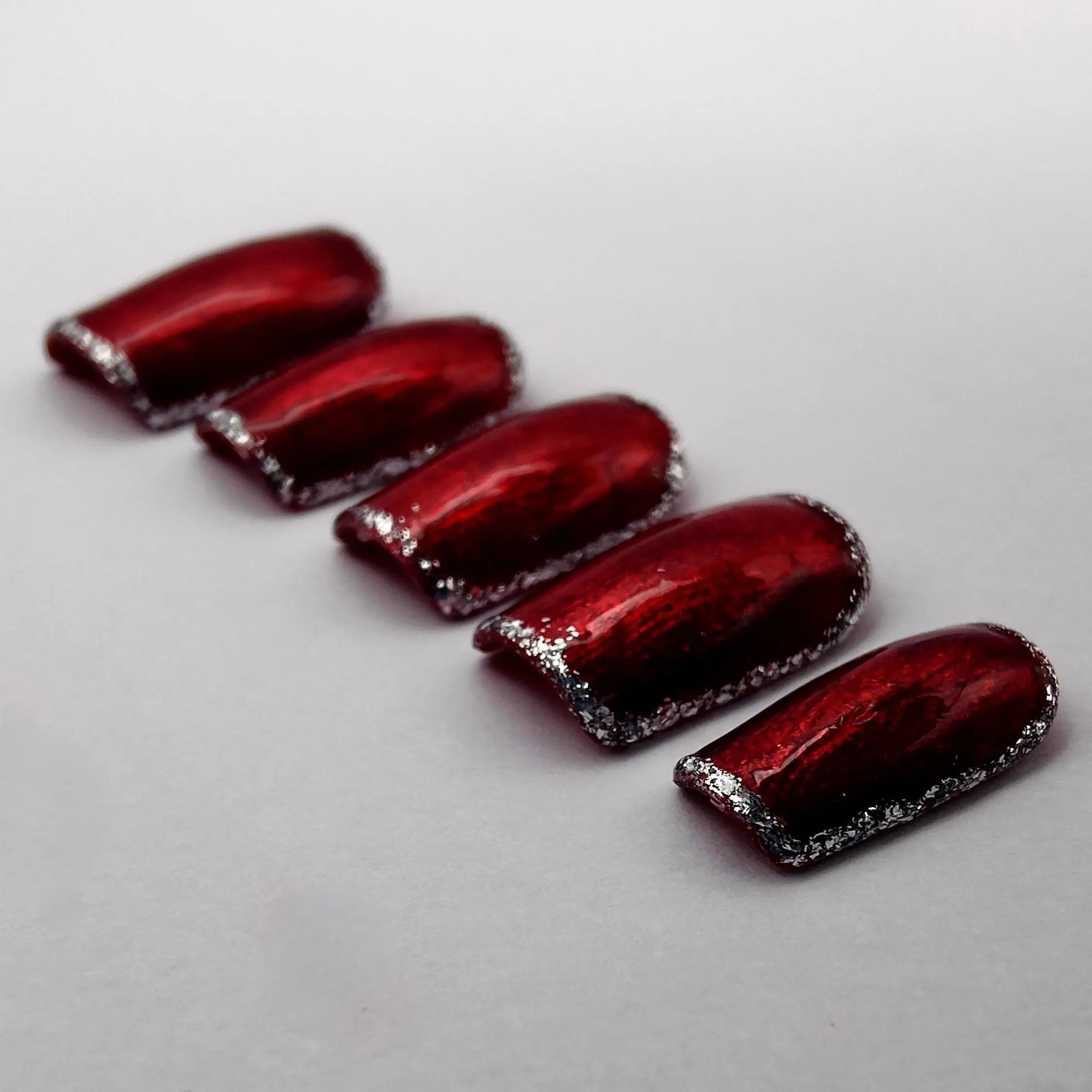 Rouge Impérial Déa Manus