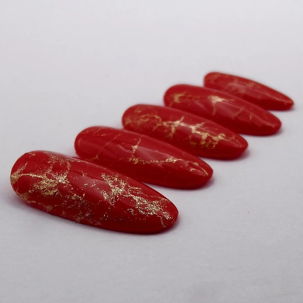 Rouge Marbré d’Or Déa Manus