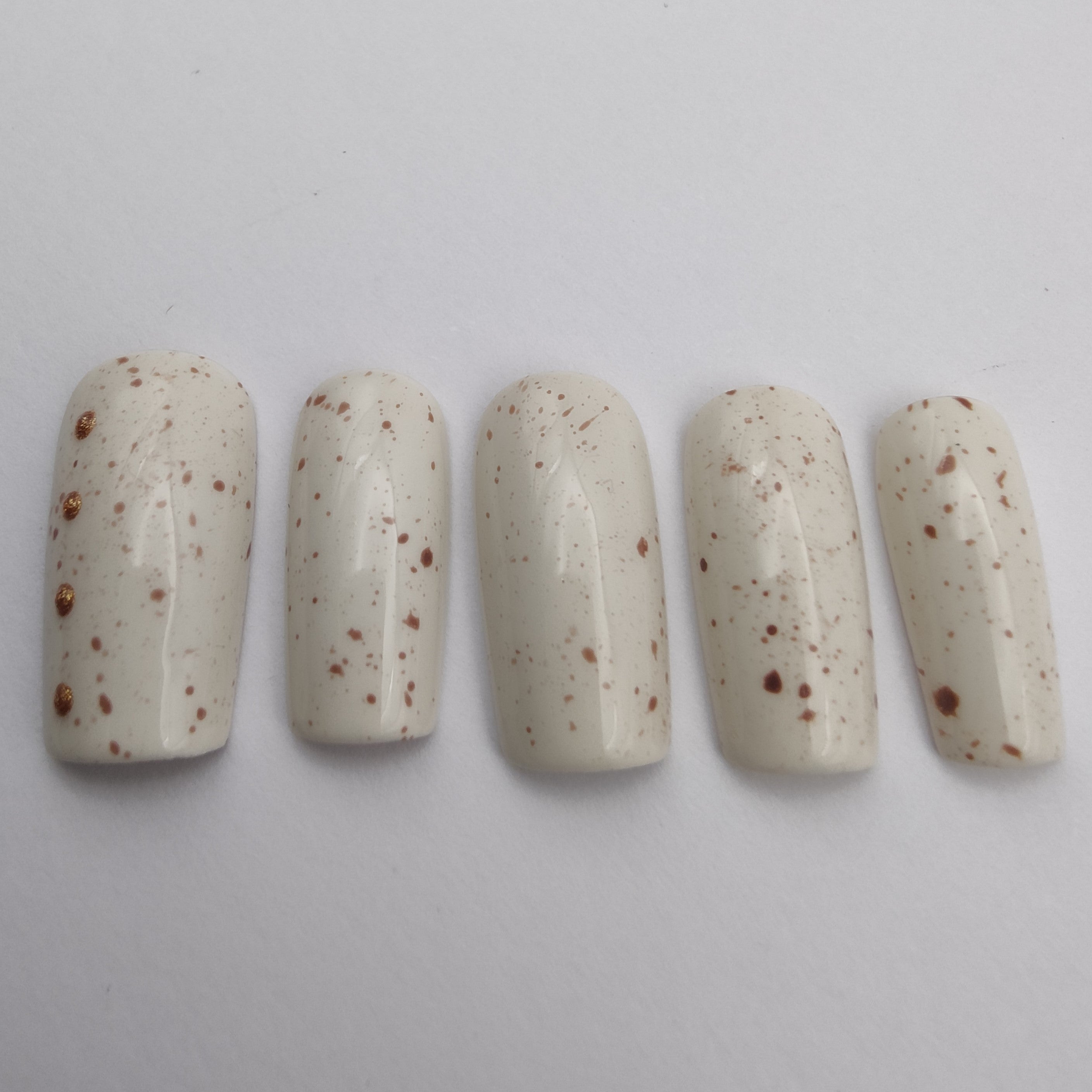 Éclats de Sable Déa Manus