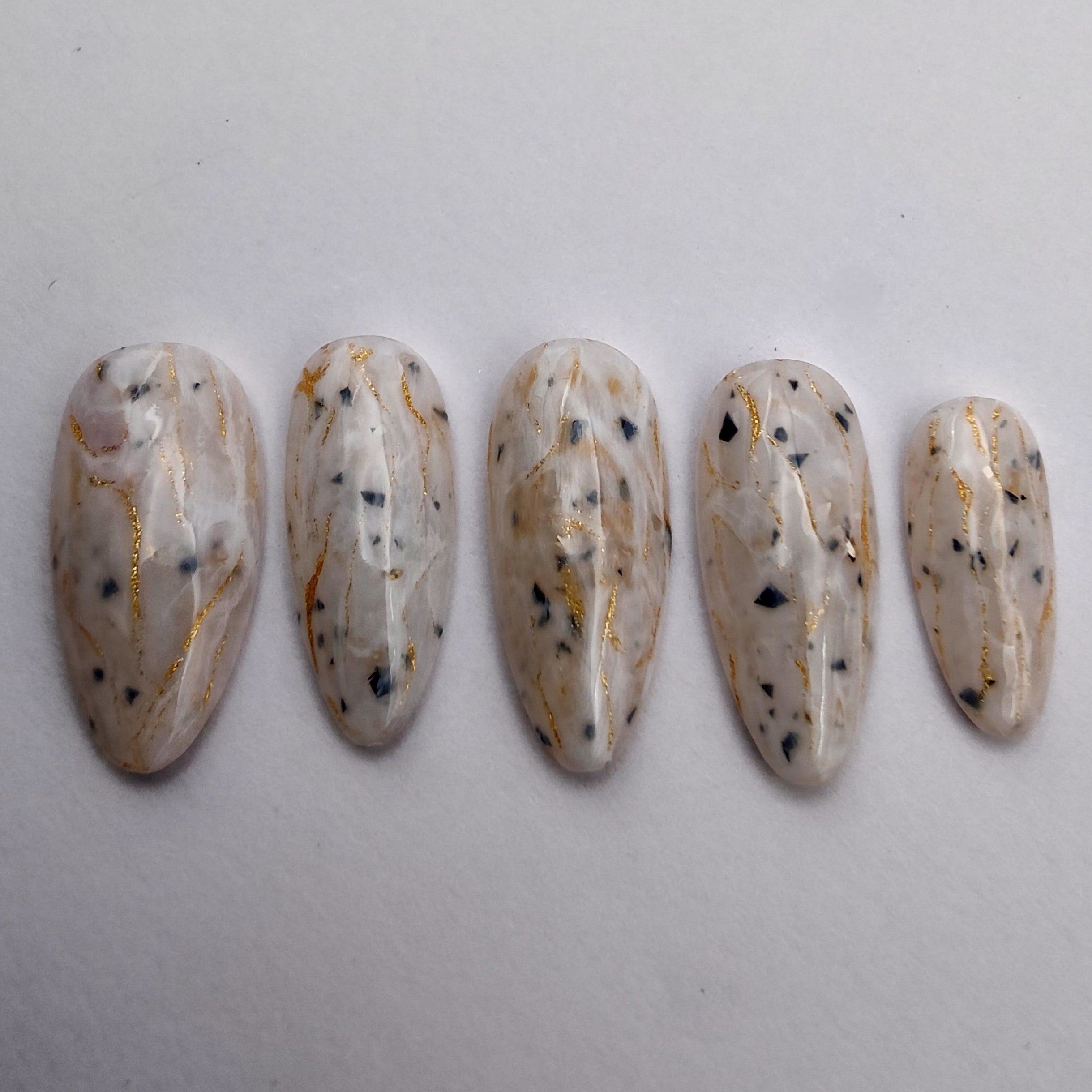 Marbre Divin Déa Manus