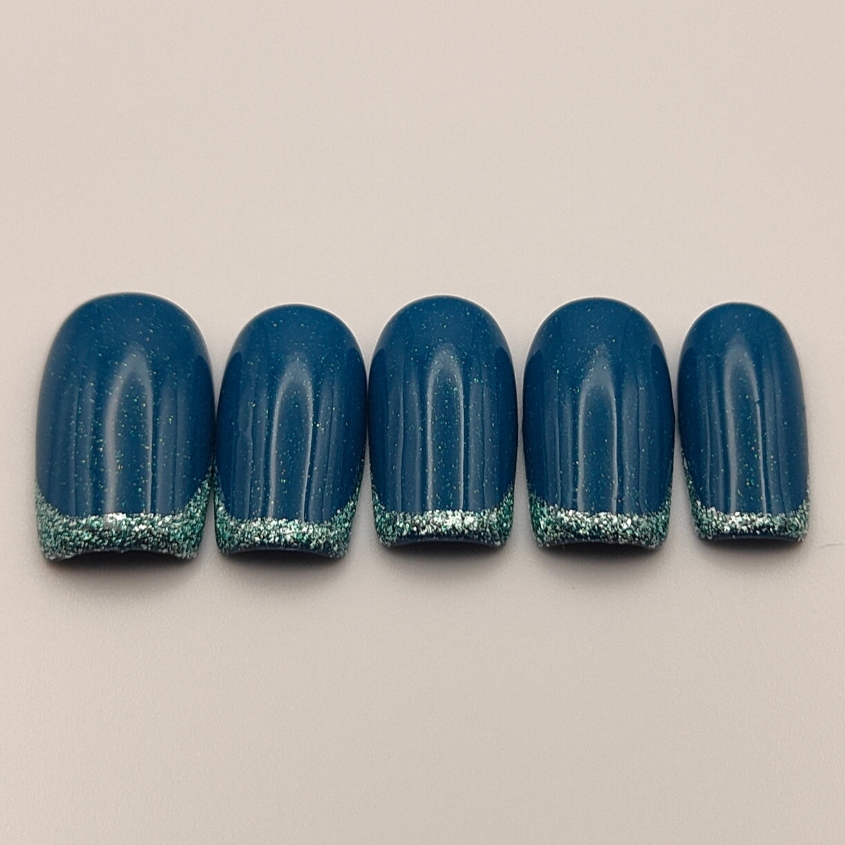 French Aurore Minérale Déa Manus