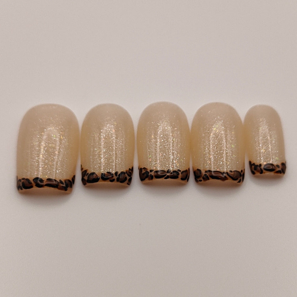 French Perle Sauvage Déa Manus