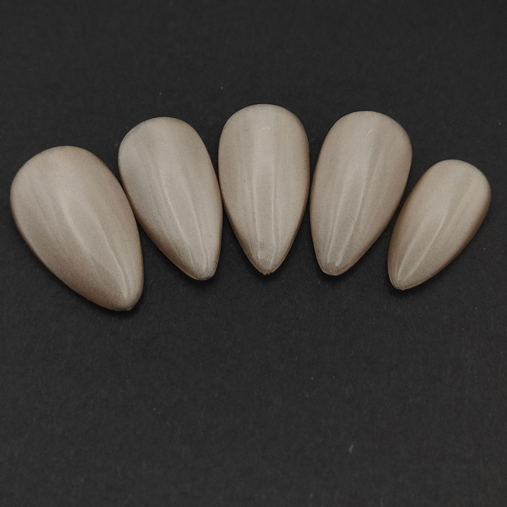 Sable d’Hermès – Cat Eyes