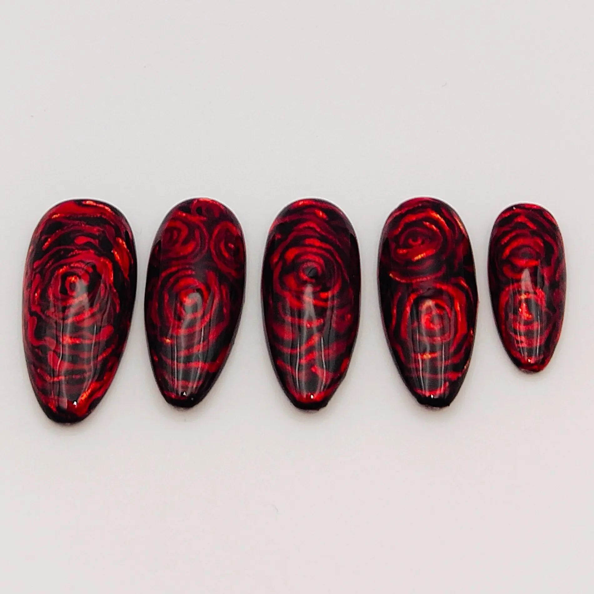 Roses d’Ombre Déa Manus